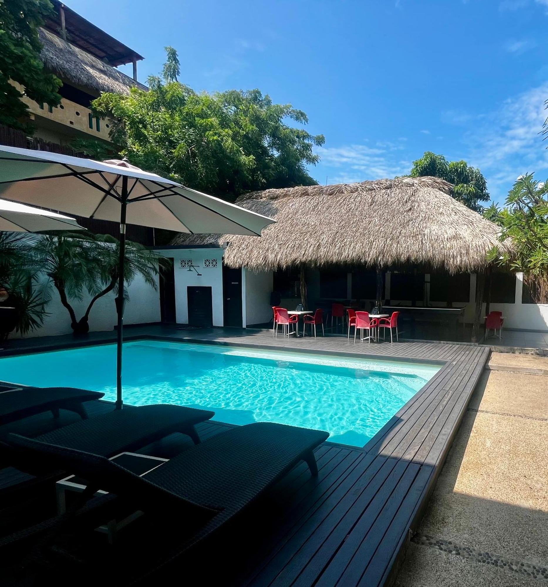 Hotel Aqua Luna Delux Santa María Colotepec Buitenkant foto
